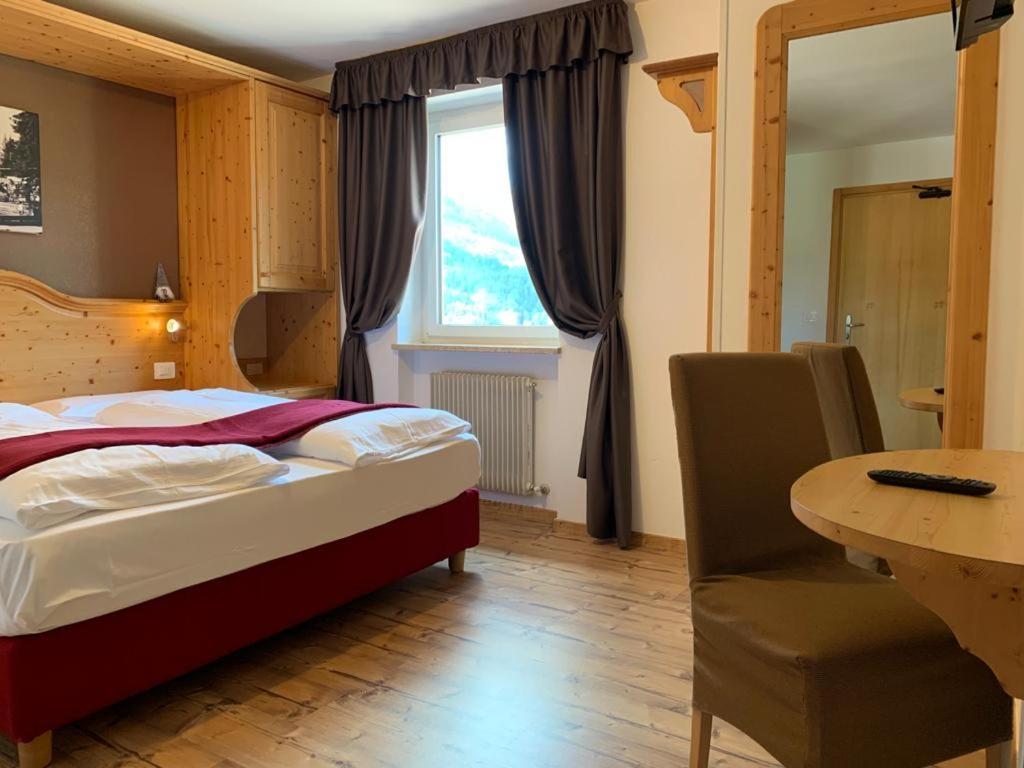Alpenlife Hotel Someda Moena Extérieur photo