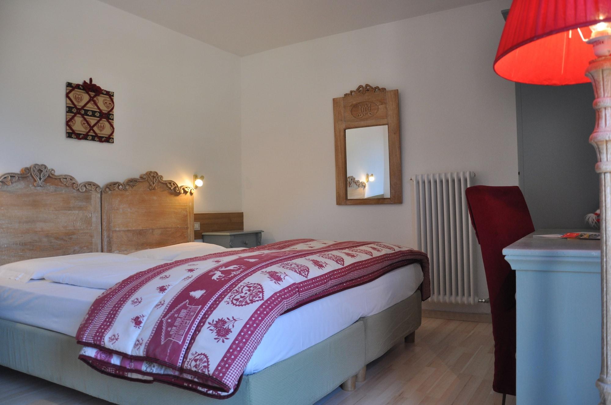 Alpenlife Hotel Someda Moena Extérieur photo