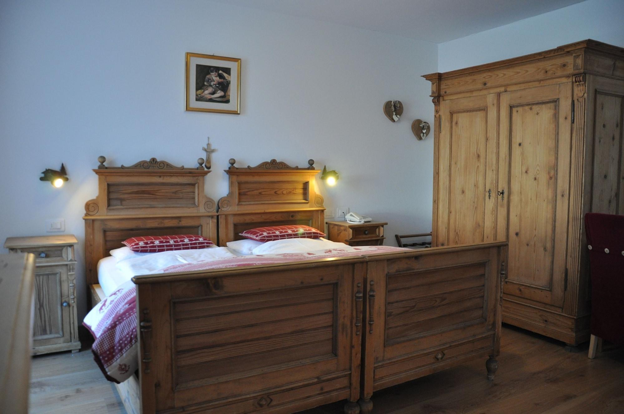 Alpenlife Hotel Someda Moena Extérieur photo
