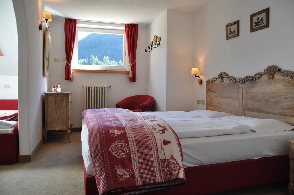 Alpenlife Hotel Someda Moena Extérieur photo
