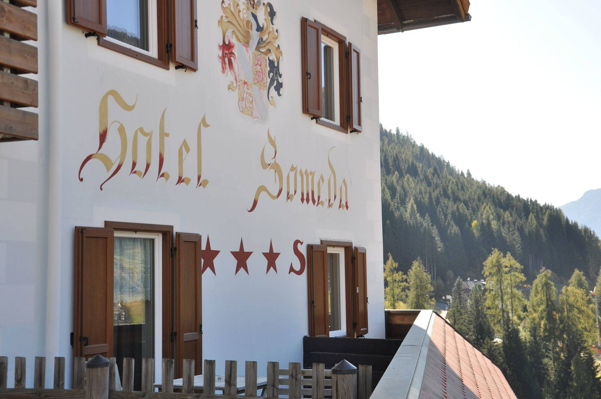 Alpenlife Hotel Someda Moena Extérieur photo